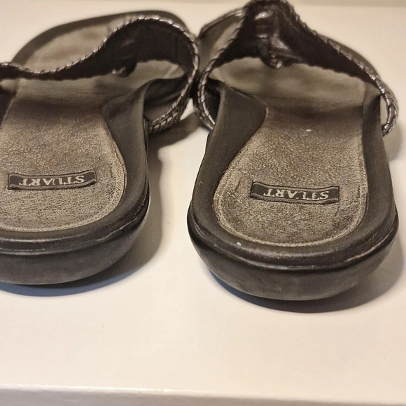 Stuart Weitzman Fancy  Free Pewter sandals SZ - Picture 9 of 11